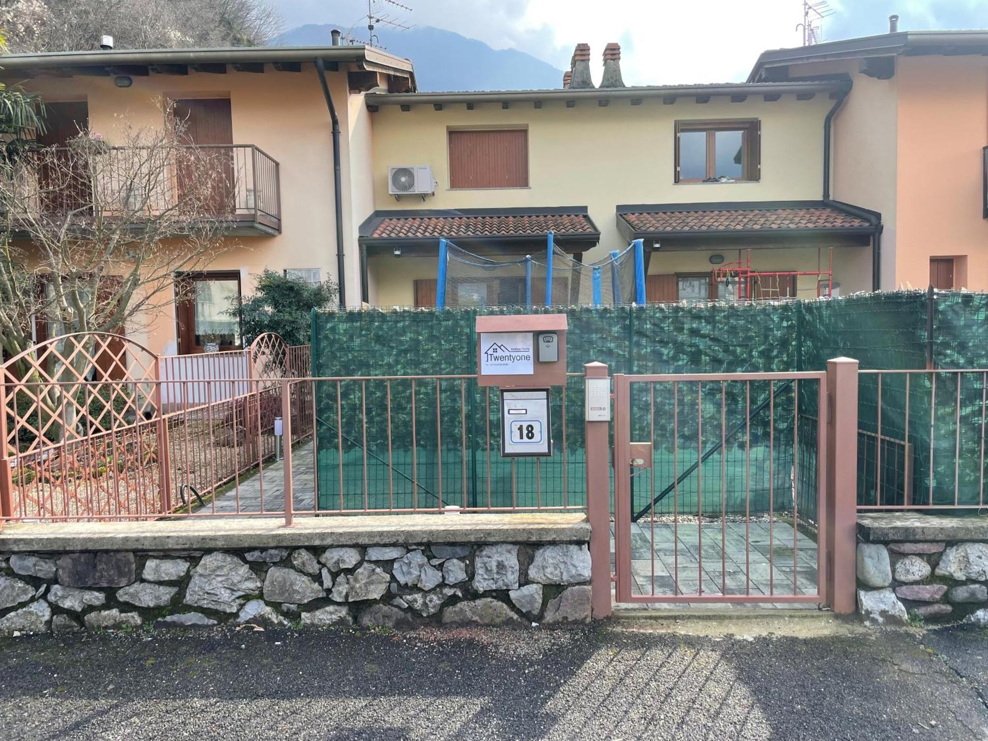 Twentyone Holiday Home Pisogne Exterior foto